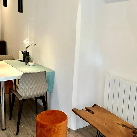 Beefree Cozy Mini Loft35 I Free Parking I Bus Stop Pasawa